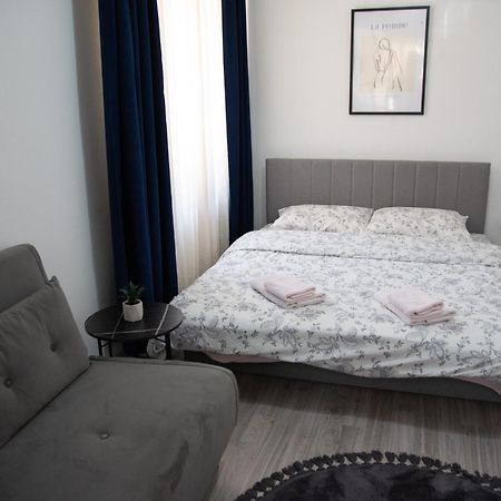 Nano Apartment Prizren Bagian luar foto