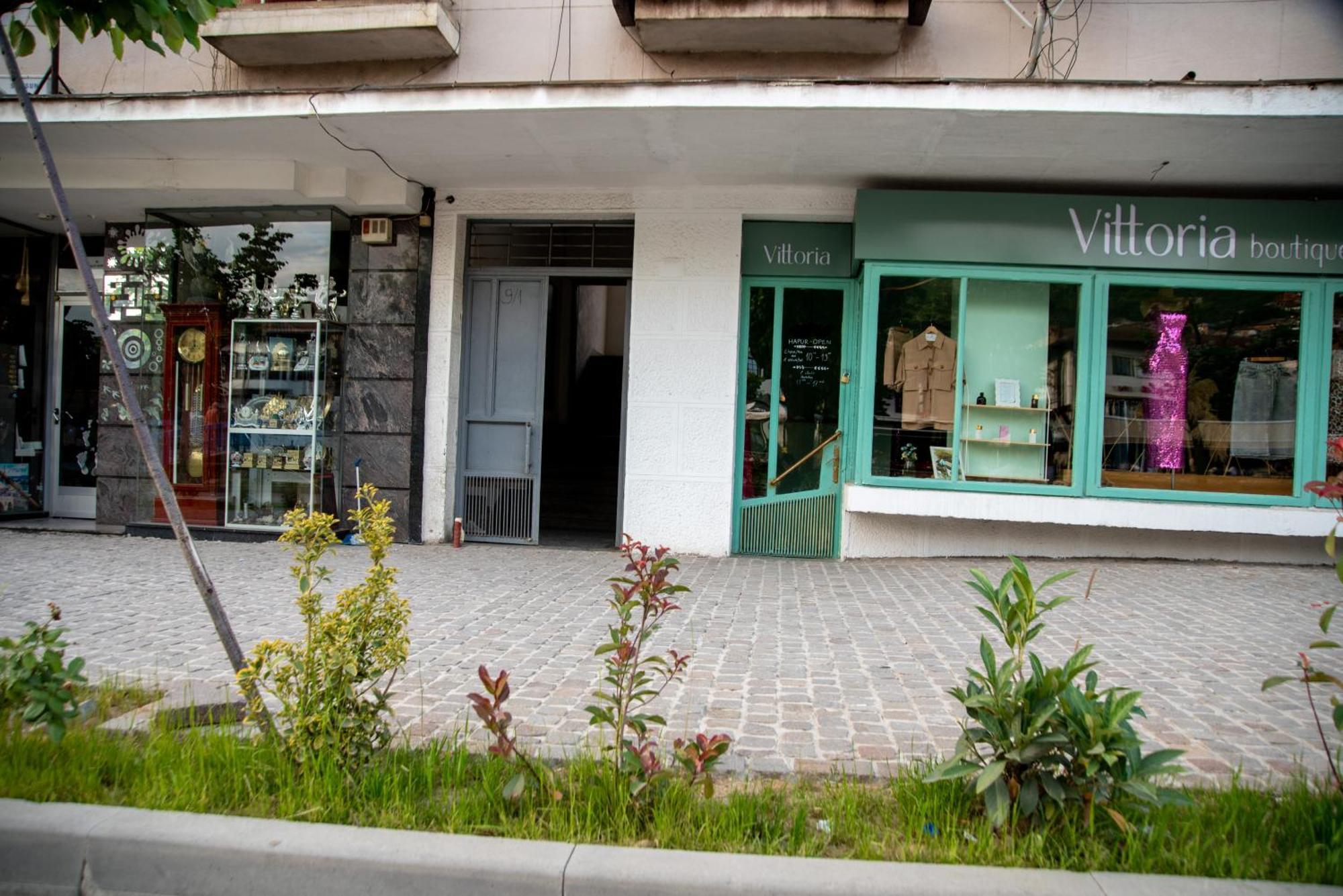 Nano Apartment Prizren Bagian luar foto